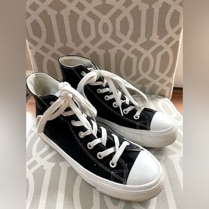 Sincerely Goode Jules Vito, Black High Top Lace Up Sneakers, Size 8.5